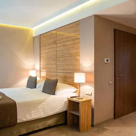 Pagony Wellness Szálloda 4*