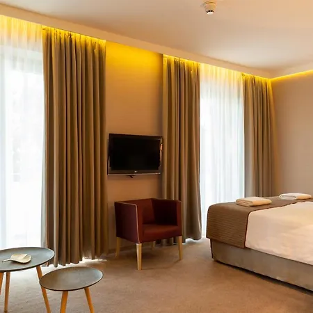 Hotel Pagony Wellness Nyíregyháza