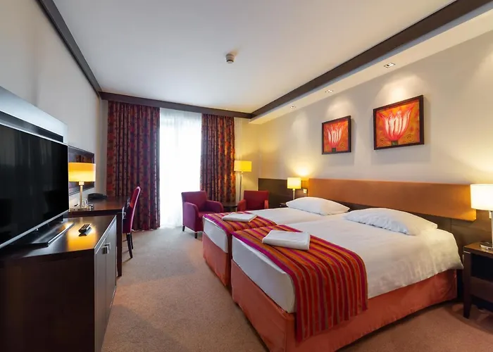 Pagony Wellness 4*
